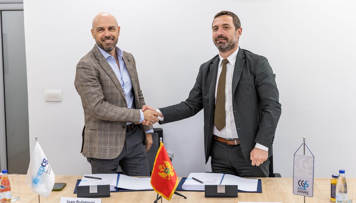 PRcentar's tweet photo. #EPCG i #CGES potpisali Ugovor o agregatu A8 za Hidroelektranu Perućica🆕🤝

🔗 https://t.co/KHpS3stTFQ https://t.co/ZXPv4LLPhd
