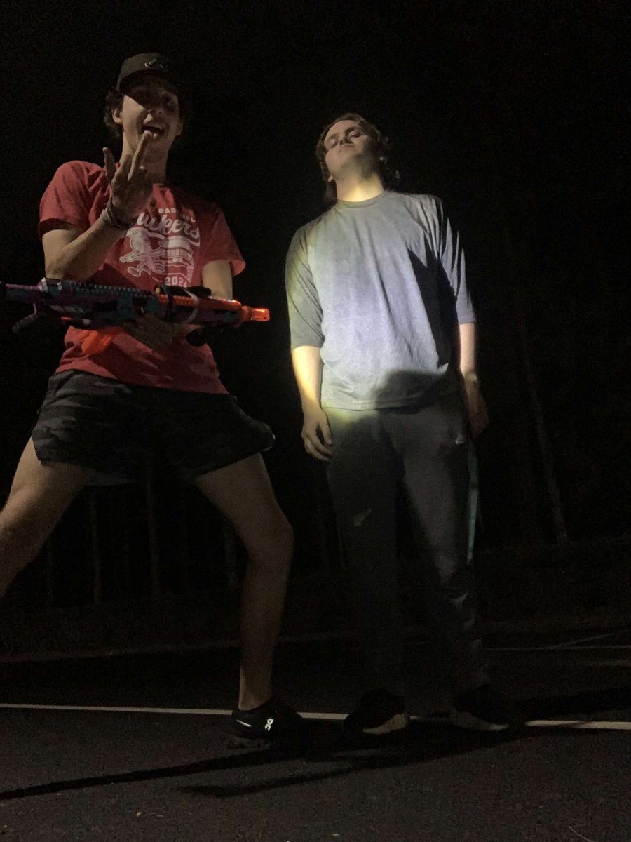 Jimmymfcooked's tweet photo. LIL FUCKIN DOUBLE KILL ON MUTTYDEEDS THEY DONT KNOWN US SON #YALLAINONSHI @CHSwarriorsNerf https://t.co/1LQpscT1Ku