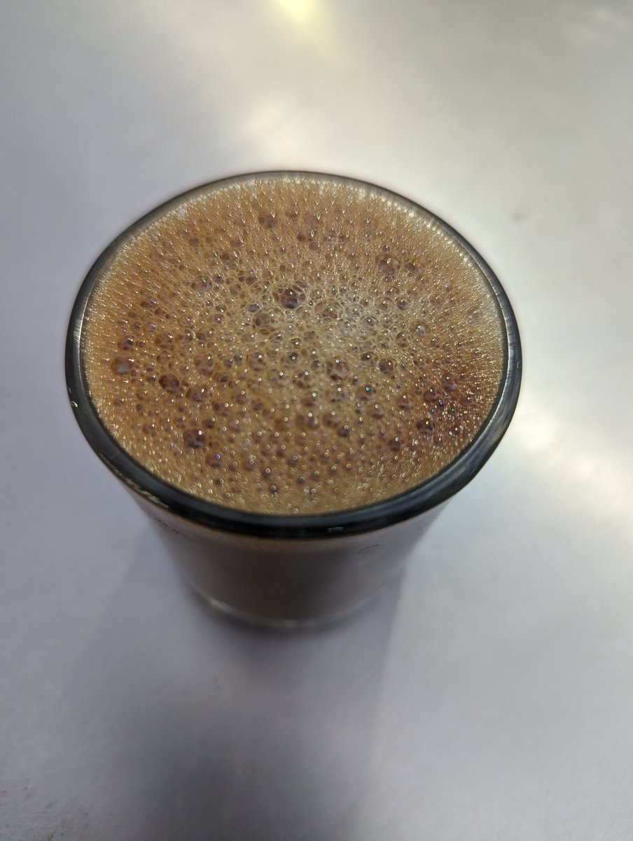 Rain may disappoint, coffeen does not

Coffee from the nachiyar cafe, rajarajeshwari nagar, Bengaluru