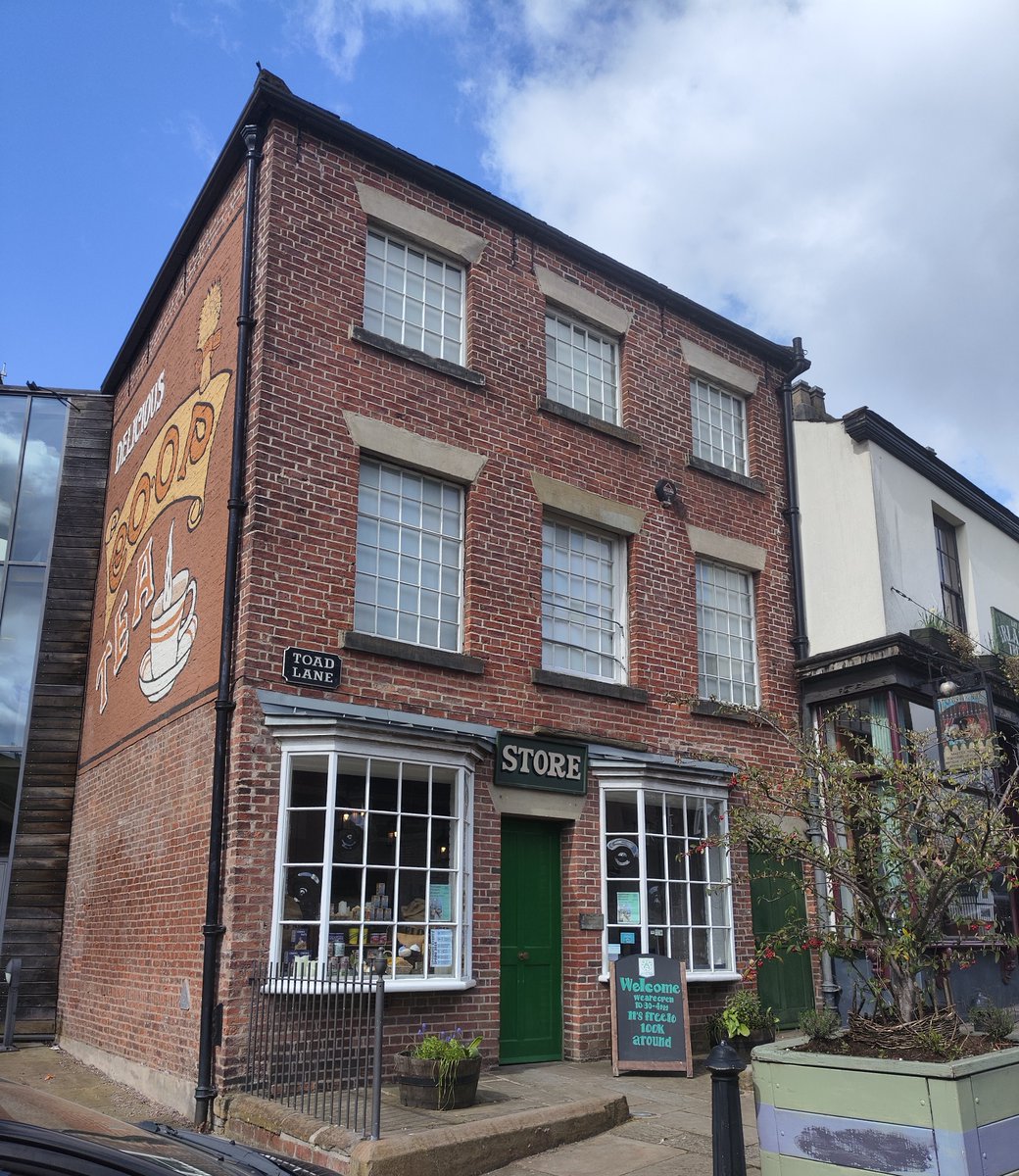 ScotCoopDiscCen's tweet photo. Our team have been in sunny Manchester and Rochdale this week visiting @CoopHeritage archives and museum. A fantastic visit with such a warm welcome from our fellow co-operators. https://t.co/nYe2Irmye8