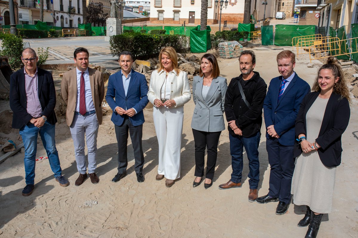 AytoHuelva's tweet photo. 🔵Adaptaremos el proyecto de San Pedro para integrar los restos arqueológicos.

🤝Nuestra intención es que el aljibe romano que conecta con la Fuente Vieja a través del acueducto subterráneo que atraviesa la ciudad pueda ser visible y visitable.

🔗https://t.co/lPj9Ilr88Q https://t.co/J6br23Mn5q