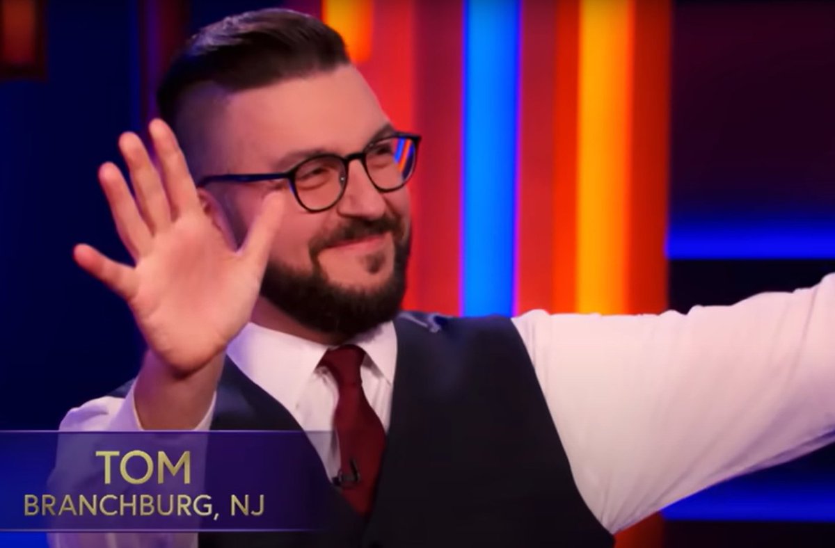 Are you a fan of the national @PoetryOutLoud competition AND the iconic game show #Password? Go to the 1 min mark to see @NJPoetryOutLoud teacher Thomas Kida give a big shout out to this amazing program. (We ❤️ @Lavernecox's reaction!) Watch here: youtube.com/watch?v=RV_pFm… #NJarts