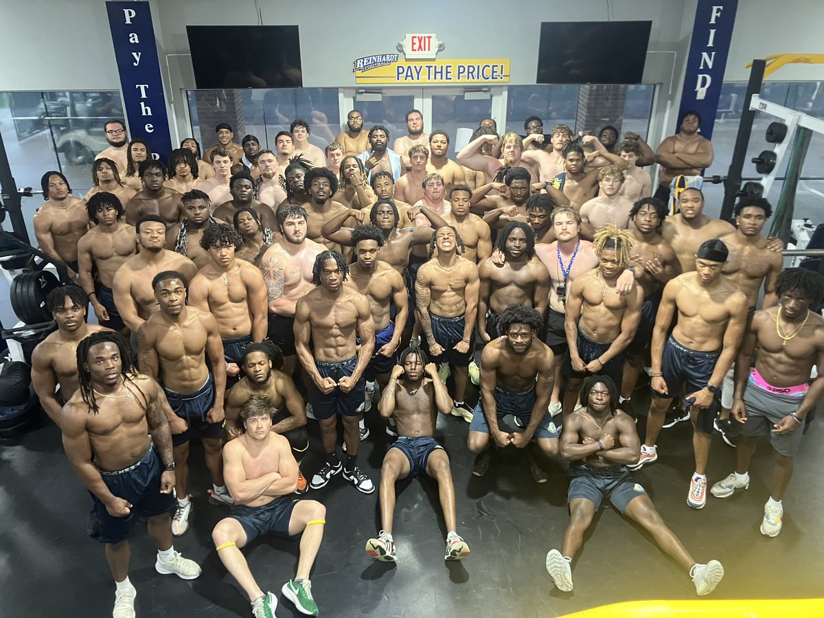 What a morning!!! so proud of our effort as a program guys pushing each other to be the absolute best they can be and excited when their teammates do something GREAT. We PTP it this morning. #PTP #PayThePrice @ReinhardtFB