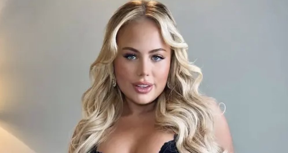 Page 3 model compared to Barbie has she strips down to sheer lingerie
dailystar.co.uk/fashion-beauty…