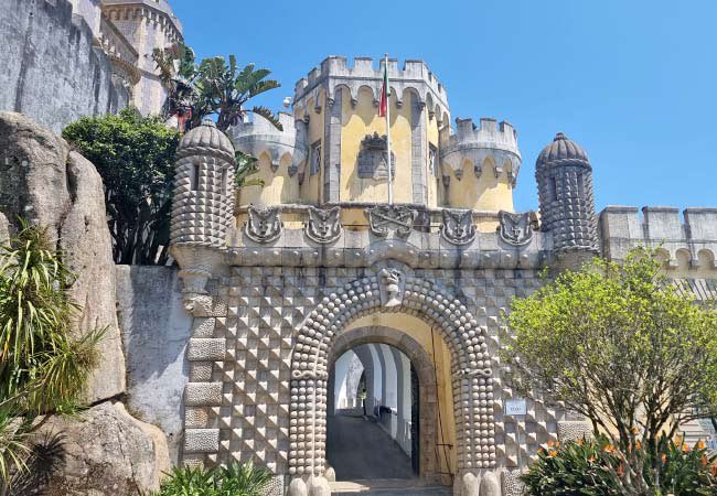 A afternoon trip to Sintra was magical! Took too many pics to post #Portugal2024
