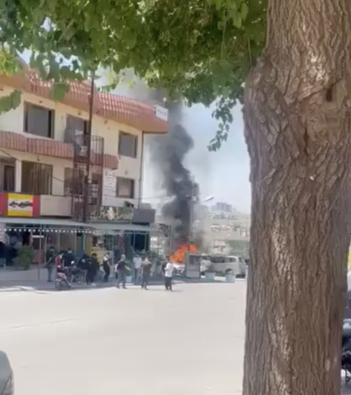 TracTerrorism's tweet photo. An #ImprovisedExplosiveDevice (#IED) Detonated in a Vehicle of a Former Member of the Patriotic Union of Kurdistan (#PUK) in #Sulaymaniyah, #Iraq
https://t.co/b3daxkpqSi https://t.co/5fKJPTTV5Q