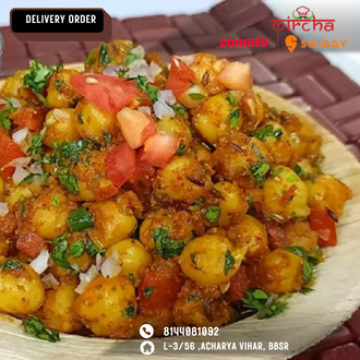 Mircha_Catering's tweet photo. Add a burst of excitement to your meal with this flavorful Sholey Chatpati recipe. It's crispy, tangy, and bursting with flavor, sure to delight your taste buds.
You can easily order on Swiggy, Zomato, or through our own website. #mircha #delicious #food https://t.co/brgw2rs5mN