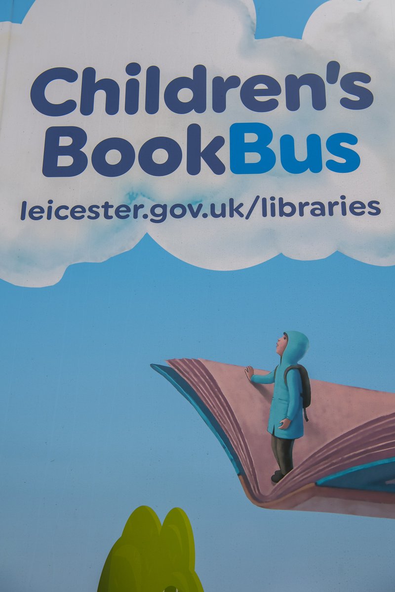 We've launched our brand new all-electric #BookBus, with the help of children at Braunstone Community Primary School. With more than 1,000 books on board, our BookBus is on a mission to spread the joy of reading across #Leicester! More here: ow.ly/252Z50RjMmi