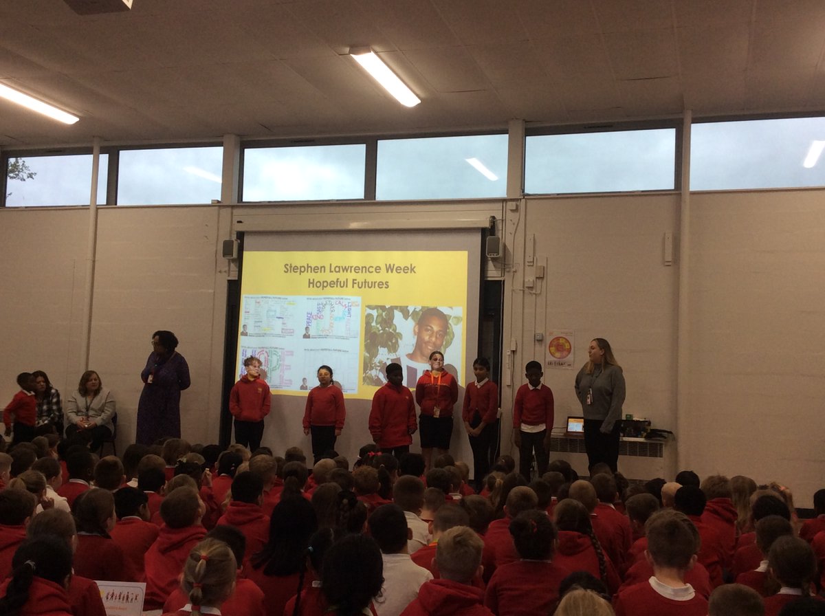 During assembly this morning, our amazing Stephen Lawrence Ambassadors told the rest of the school all about their trip to DeMonfort University. Throughout the session they were inspired by Stephen's love of drawing and designed then printed their own t-shirts.