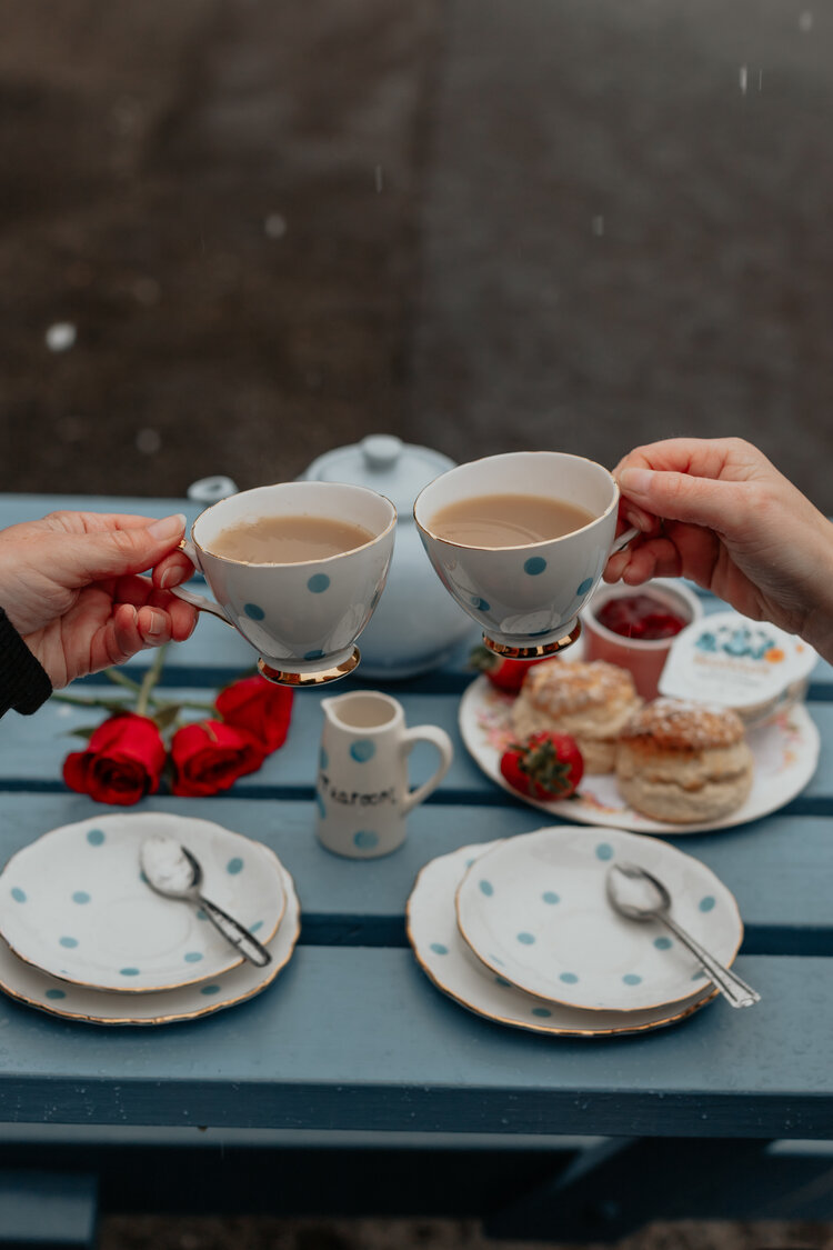 Sunday is National Tea Day! 🍵 If you feel inspired to book an afternoon tea, take a look at our blog here and get booking! lovebasingstoke.co.uk/news/afternoon… 📸 The Parlour Tearoom at Viables Craft Centre @ParlourTea