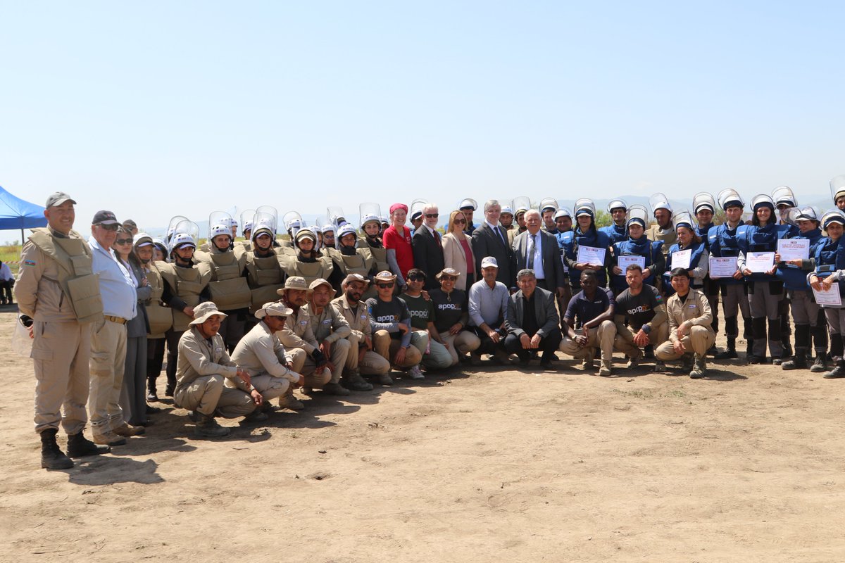 'I am delighted to see Azerbaijani women being involved in such an important initiative.' - Mark Libby, US Ambassador to Azerbaijan, during his meeting in Aghdam with the first mixed-gender demining teams created in Azerbaijan @USEmbassyBaku #ANAMA #MineAction
