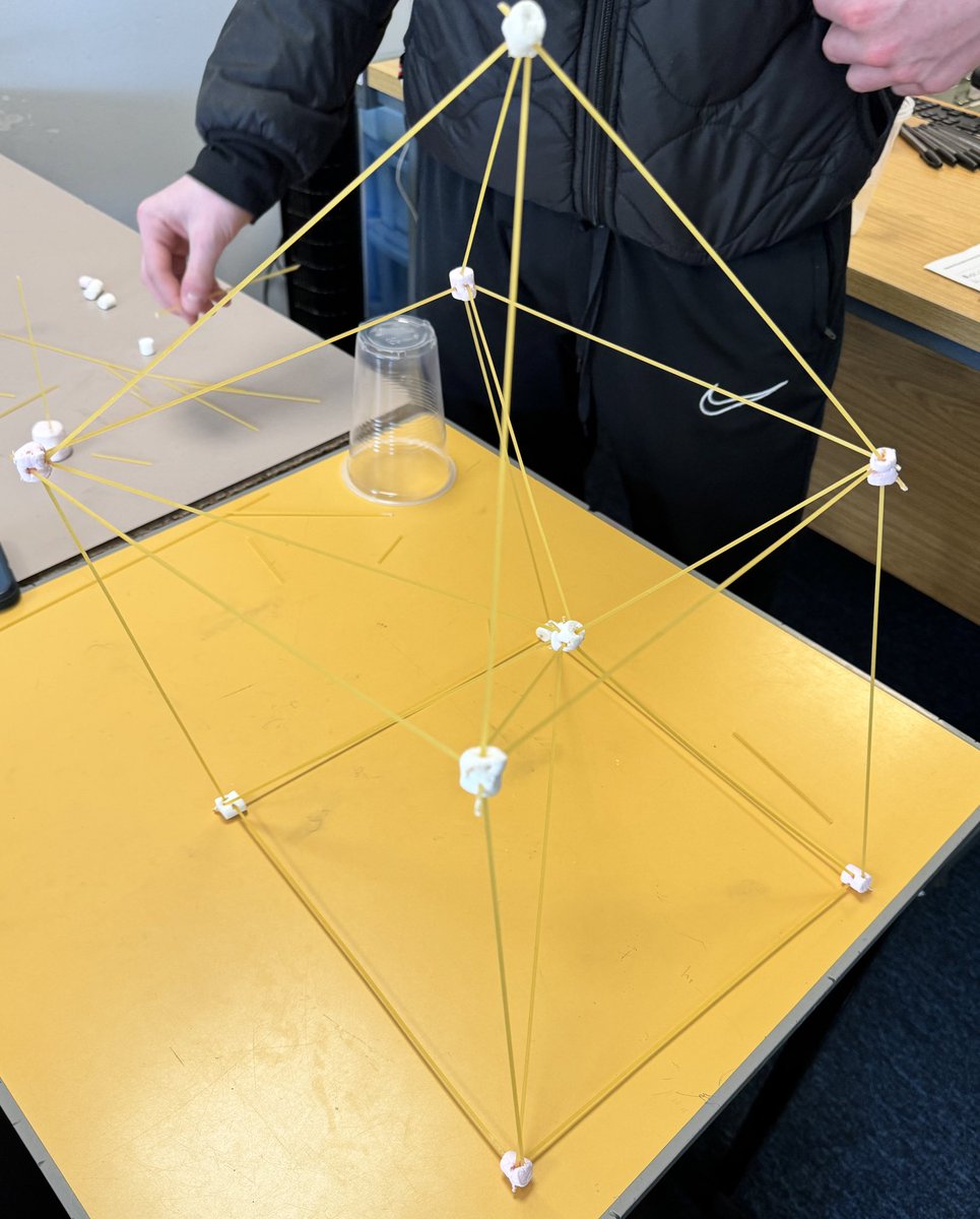 Miss Nelson tweet media