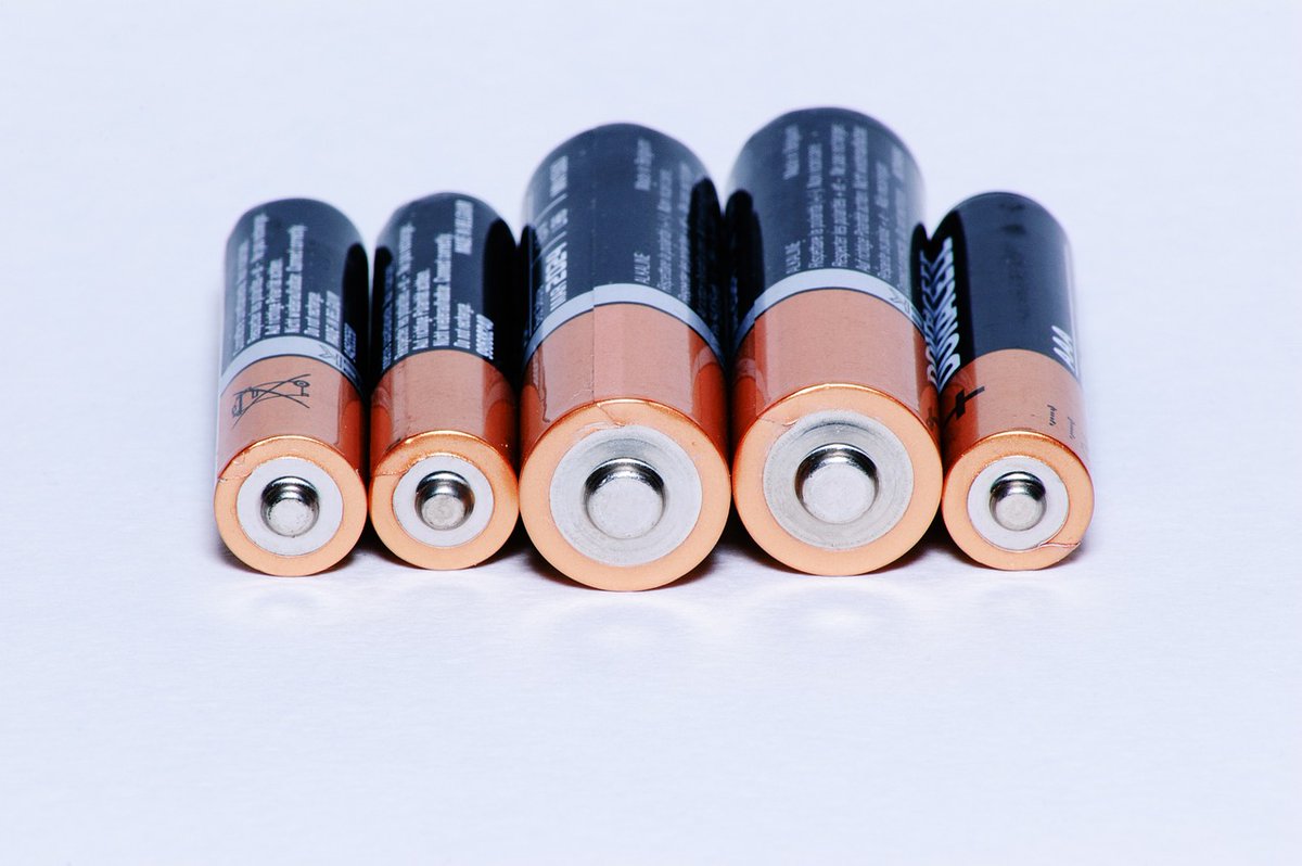 Over 600 million batteries are discarded annually, posing a fire hazard at recycling plants. Businesses using batteries should have a dedicated battery recycling service in place. Contact us to learn about our services! #fridayfact #batteryrecycling