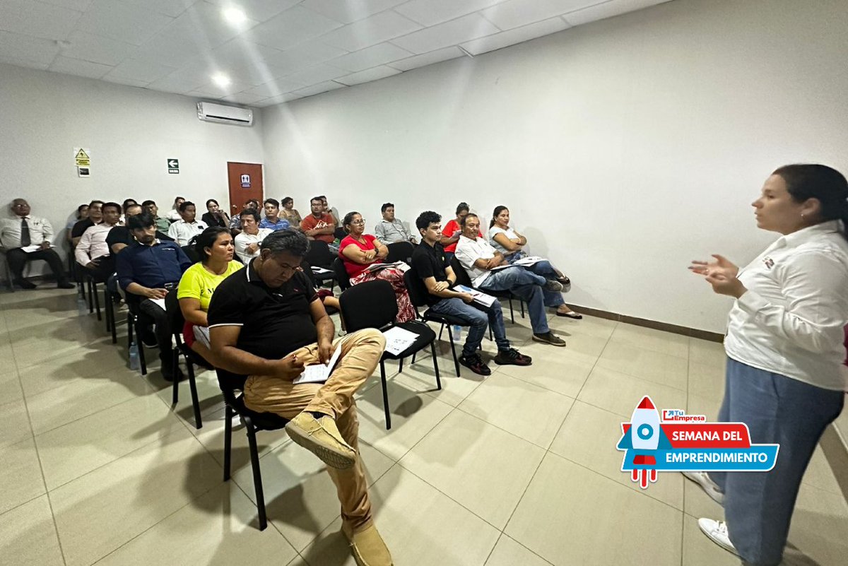 tuempresagobpe's tweet photo. #SemanadelEmprendimiento📍 #UCAYALI | Especialistas del @MINPRODUCCION, a través de #TuEmpresa, capacitan a #mypes en articulación de mercados, con la aplicación de mecanismos e instrumentos en segmentación, marketing, entre otros. https://t.co/qp6GL91cJF