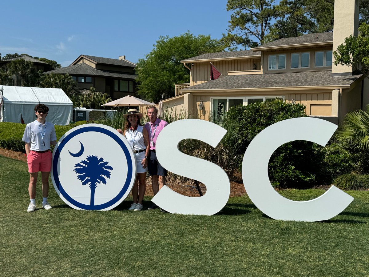 The history & tradition of the @RBC_Heritage are second to none! We enjoyed cheering on players & chatting with spectators — many who were visiting from out of state. Best of luck to all the competitors over the remainder of the tournament weekend! #PLAIDNATION @Discover_SC