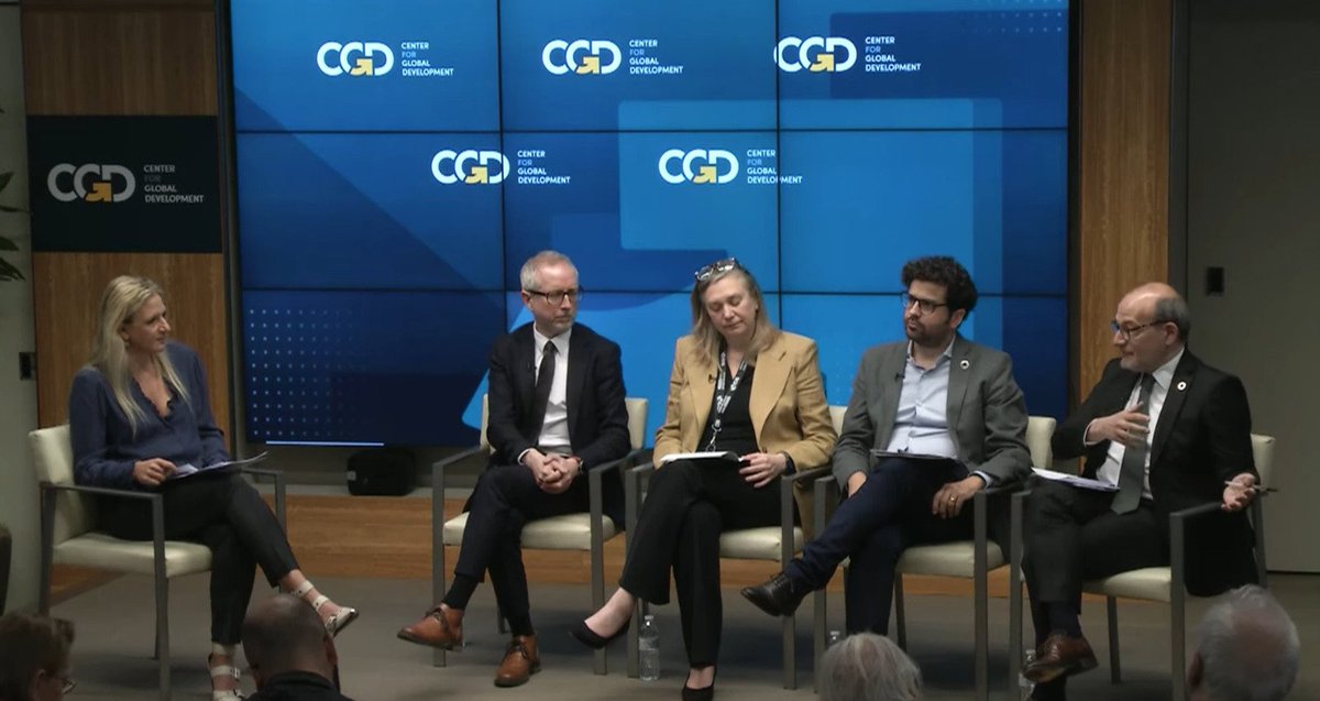 #WBGMeetings | Discussion by @CGDev on how to use ODA↗️effectively. @RiouxRemy : 'We need to redefine ODA, Climate and SDG-aligned finance in a global discussion by 2025. And all Public Development Banks that are gathered under @FinanceInCommon want to help and contribute.'