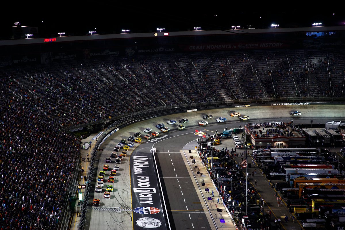 TGIF - race weekend under the lights can't get here soon enough! 🎟 bit.ly/3QsGTgd #ItsBristolBaby #NASCAR #BassProNightRace