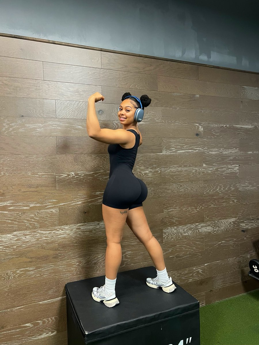 Come workout with me 🏋🏽‍♀️!