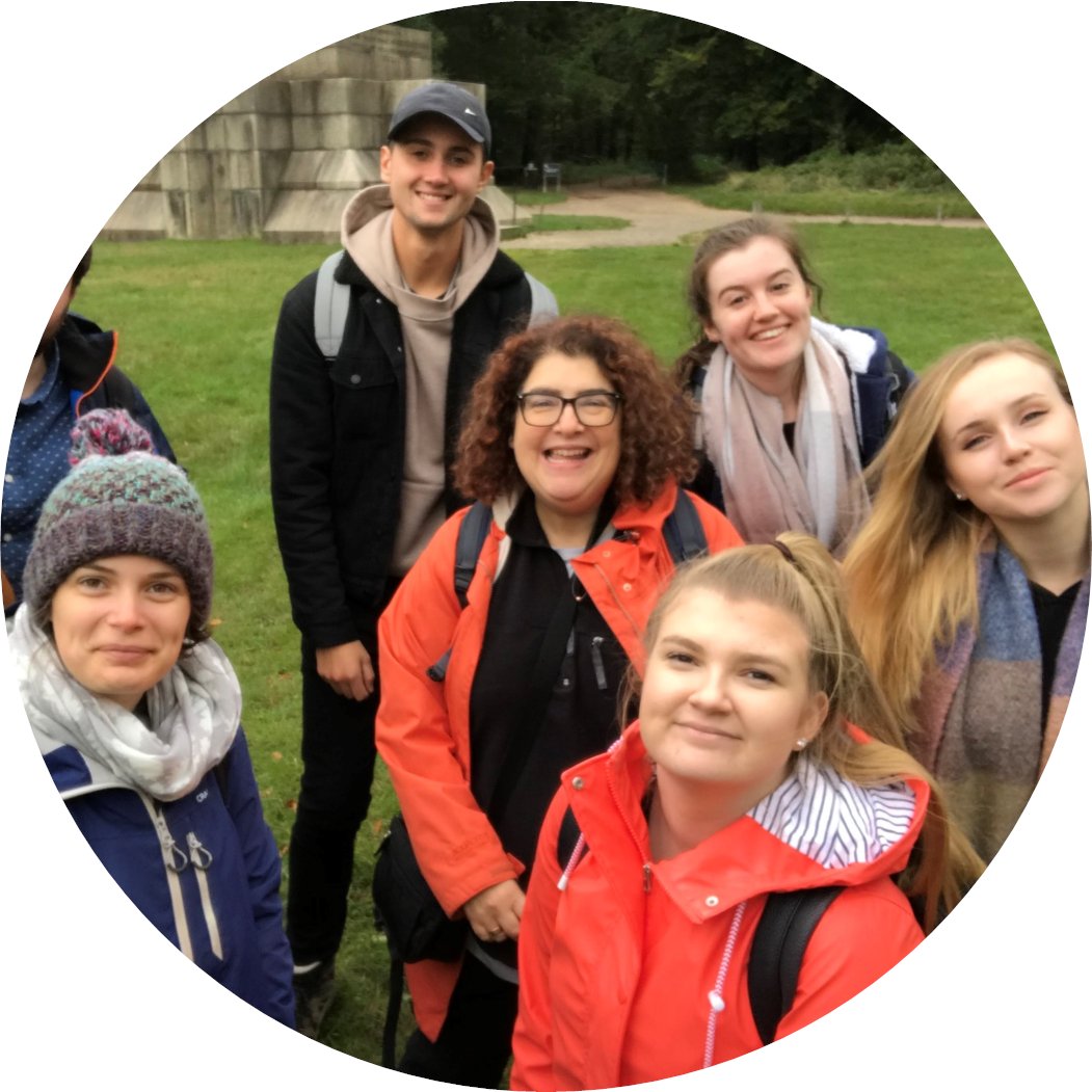 Great news to end the week:

Debbie Pearlman-Hougie was Highly Commended as Academic Staff Member of the Year at this year's #UHVCA awards👏

Of course we were hoping for a win as we know how much she does for our GEP community, but what fantastic and deserved recognition!💙