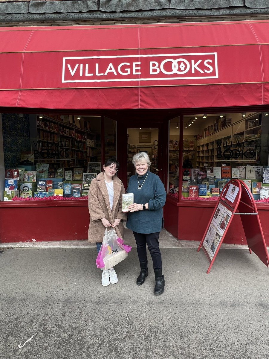 It was so lovely to chat to @hazelbookseller and Harriet at @villagebooksdul all about thrillers and @aetwigg’s #SpoiltCreatures!