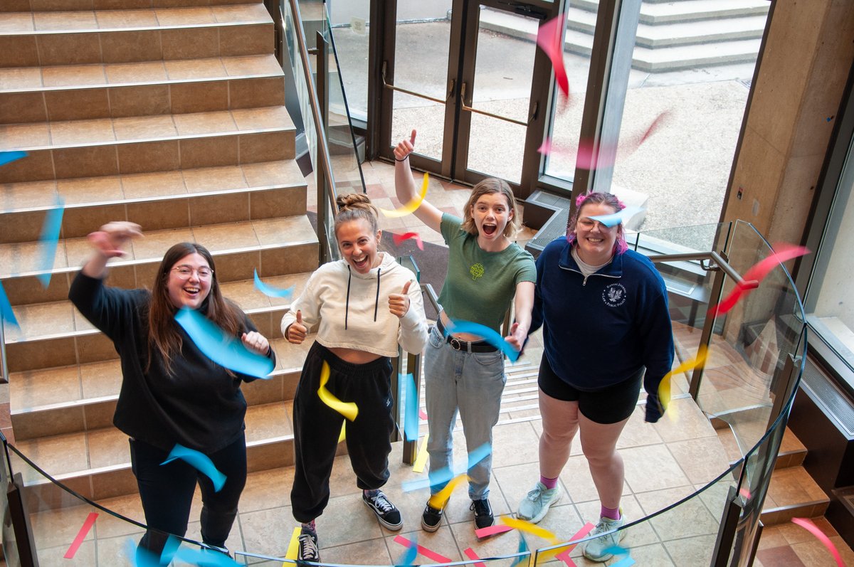 🎉 You made it! Happy last day of classes, #LawHawks! Thanks to Abigail Lienhard, Sam Palumbo, Neelie Brown and Corrinne Yoder-Mulkey for helping us celebrate!