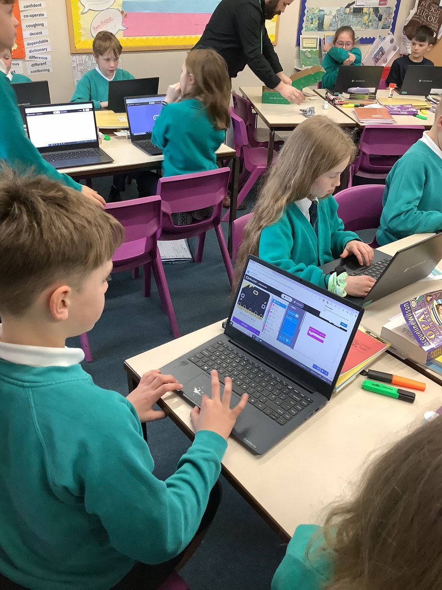 AckworthHoward's tweet image. This afternoon, Year 5 have been trying to get the school shut down!

They learnt that classrooms should be at least 16°C. They coded @microbit_edu to utilise the sensor and tested the temperature in various rooms around school. 

#AckworthHowardComputing