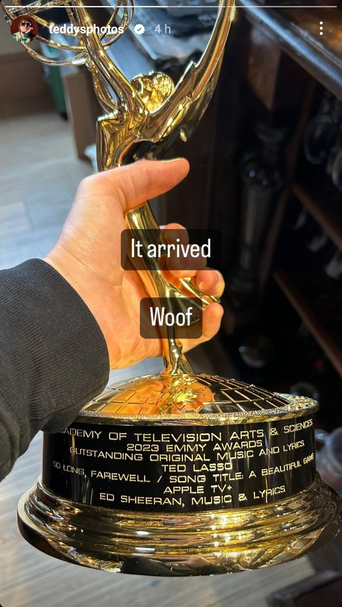 🏆 | @edsheeran's trophy for #EMMY has just arrived !