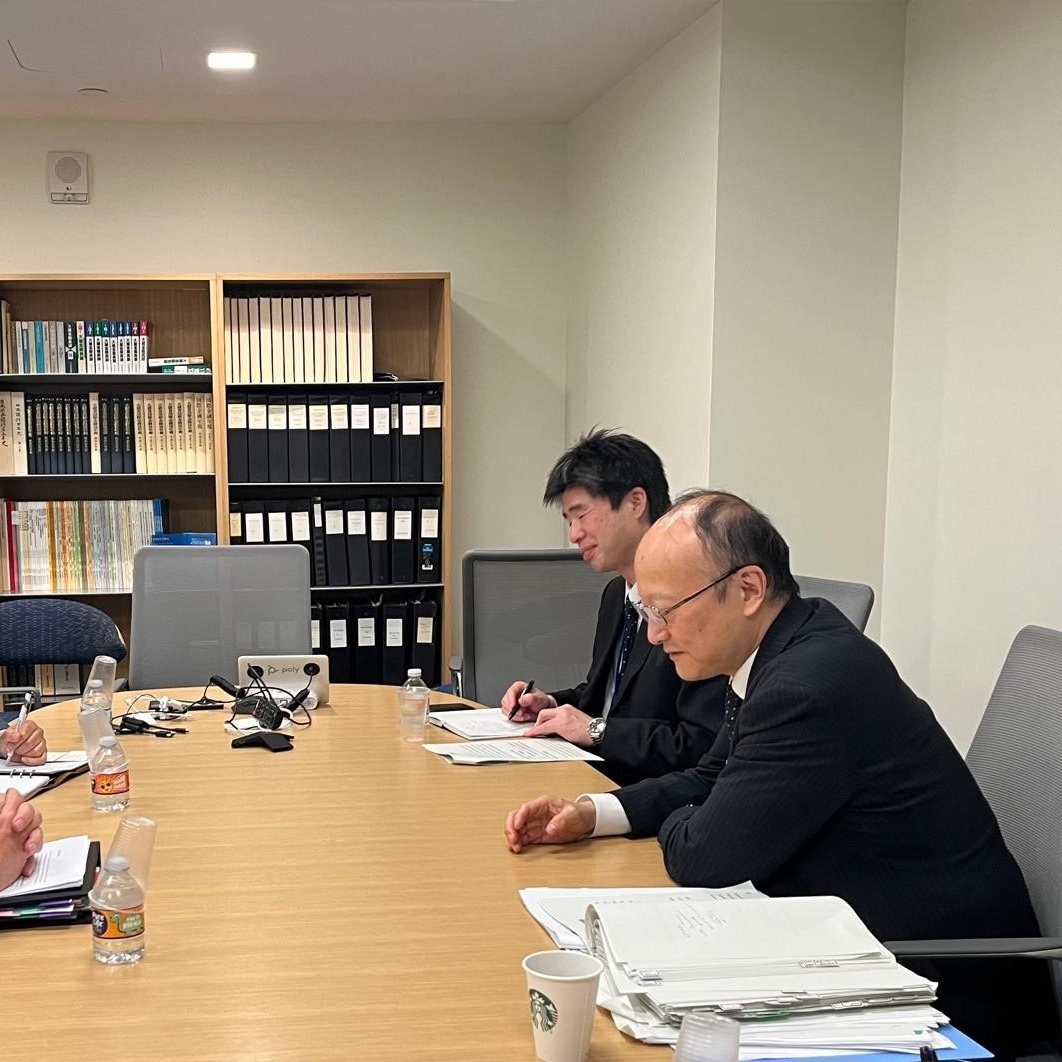 A very productive meeting with Masato Kanda, Vice Minister of Finance for Int'l Affairs, Ministry of Finance of Japan 🇯🇵

🙏 for Japan's steadfast support & collaboration on @UNDP's #ClimatePromise working with over 125 countries to ensure #NDCs are inclusive & gender responsive.