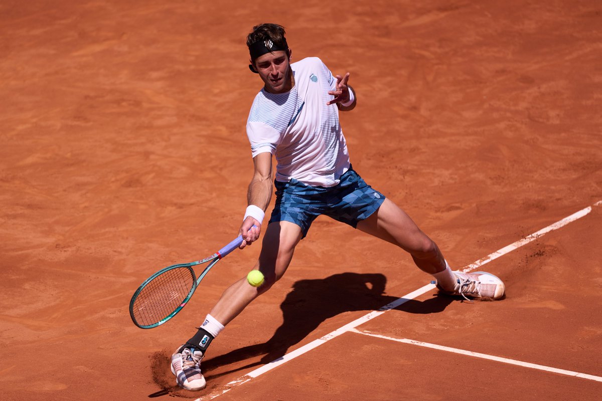 5⃣ semifinales #ATPTour 🇦🇷@tometcheverry es el primer semifinalista en 2024, después de batir a Norrie (7-6[4], 7-6[1]). @atptour | @ATPTour_ES | #BCNOpenBS