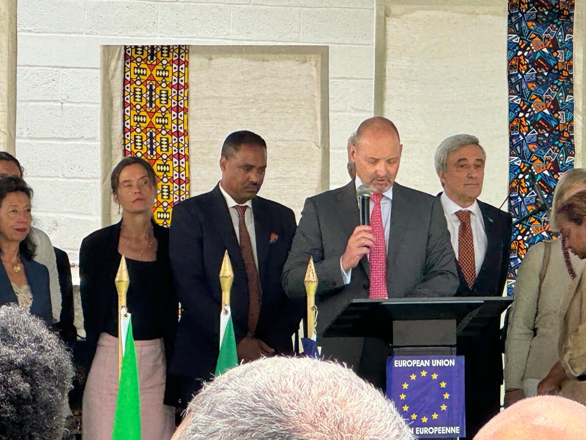 DKambInAddis's tweet photo. Happy 🎉 Europe 🇪🇺 day. Thanks to @EUinEthiopia @EUtoAU for a beautiful celebration in #Addis today. And a special 🙏 to @Denmark_Addis and our fantastic interns for making and serving 🇩🇰 “smørebrød” with our 🇫🇮 and 🇸🇪 friends. https://t.co/pnNyaGEHMU
