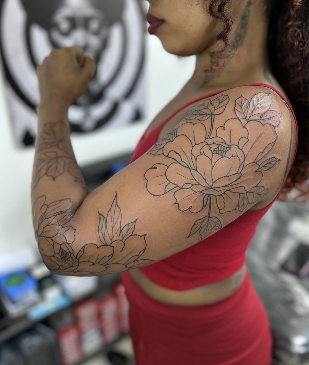 Dapertattoostudio 0714437710
##tattoosinnairobi
#tattoosinafrica #tattoosinmombasa #diani
#lamu #watamu #dapertattoo #dapertattos
#dapertattoostudionairobi #google
#tattooshopsnearme #tattooshopsnairobi #tattoo