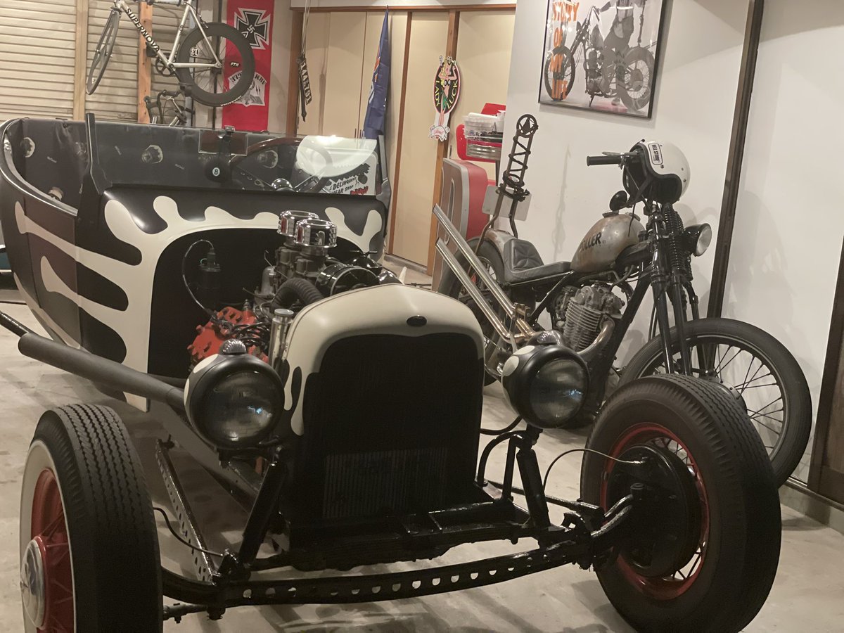 toumahimari's tweet image. 昨日は久しぶりにゆうやくんのお店に遊びにいきました^_^

わくわくでいっぱいの空間✨

ご飯は2人で歩いて焼肉いきました🍖

がっつり食べてからのゆったり飲んでました^_^トマトサワー🍅美味しかった✨

ゆうやくんからお土産ももらって物凄く良い時間過ごせました🫰

#HELLSTORE