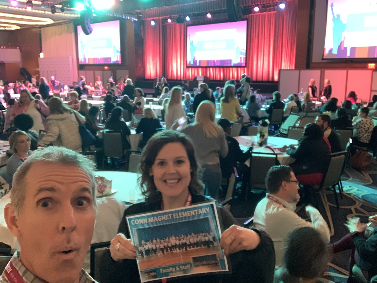 ConnMagnet's tweet photo. Excited to be in the heart ❤️ of #NYC for the @MagnetSchlsMSA conference with @GridleyDaniel We are connecting with fellow educators &amp; innovators from around the country. #MSAConference #MSA2024 #NYC #Education #ConnMagnet https://t.co/fy4FhUbppl