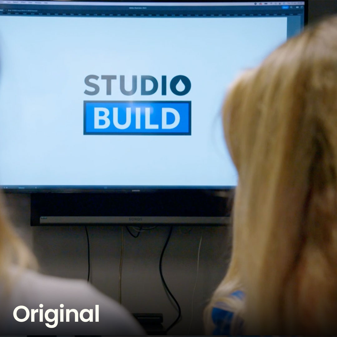 WeAreWebfactory's tweet photo. It's The Apprentice final! 🥳 We've assembled our design team one last time to re-design both teams' logos! 🥧 💪 Let us know what you think in the comments below:👇

https://t.co/83NPblkQnl

#TheApprentice #Webfactory #NorthStudio #StudioBuild #Turnerspies #PrestigePies #Design https://t.co/2AsfVu8USt