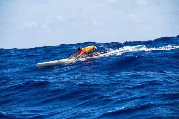 Molokaʻi-2-Oʻahu Paddleboard World Championships Sells Out @Molokai2Oahu endurancesportswire.com/moloka%ca%bbi-…