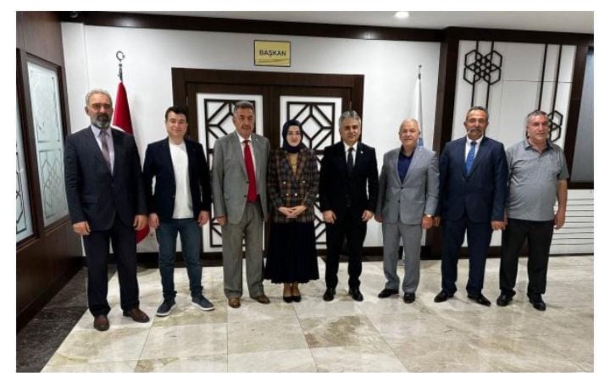 Akyurt Belediye Başkanı Sayın Hilal Ayık’ı ziyaret ederek, hayırlı olsun ziyaretinde bulunduk. Yeni dönemde başarılarının devamını diledik. <a href="/ayikhilal/">Hilal Ayık 🇹🇷</a>