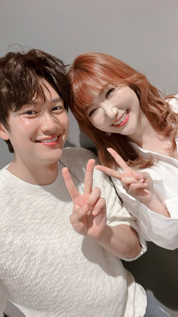 今日はナ・イヌさんの日本初ファンミのmcでした🎤カッコいいだけじゃなくその他もろもろ…こんな完璧な人っている？🥹ってくらい素敵な方でした。皆さん沢山盛り上がりキュンキュン💓でしたね！進行しながら皆さんの反応がlovelyで私まで楽しくて興奮しました。気をつけて帰宅してくださいね。終了後、