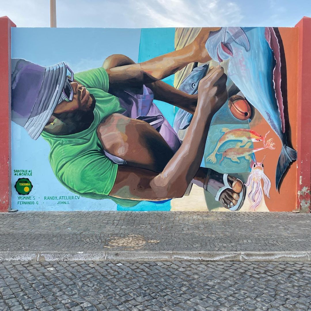 #Streetart by #SabotajeAlMontaje @ Cape Verde
More pics at: barbarapicci.com/2024/04/19/str…
#streetartCapeVerde #CapeVerdestreetart #arteurbana #urbanart #murals #muralism #contemporaryart #artecontemporanea