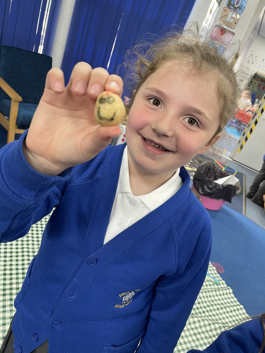 RecHiStPrimary's tweet image. Wanted posters and extra Supertatoes to help catch the culprit!