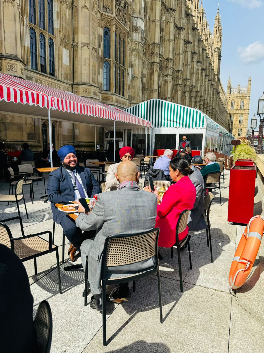 Yesterday afternoon the delegation were hosted by Lord Sahota at the House of Lords. They were able to tour Parliament and joined Lord Sahota for lunch after.