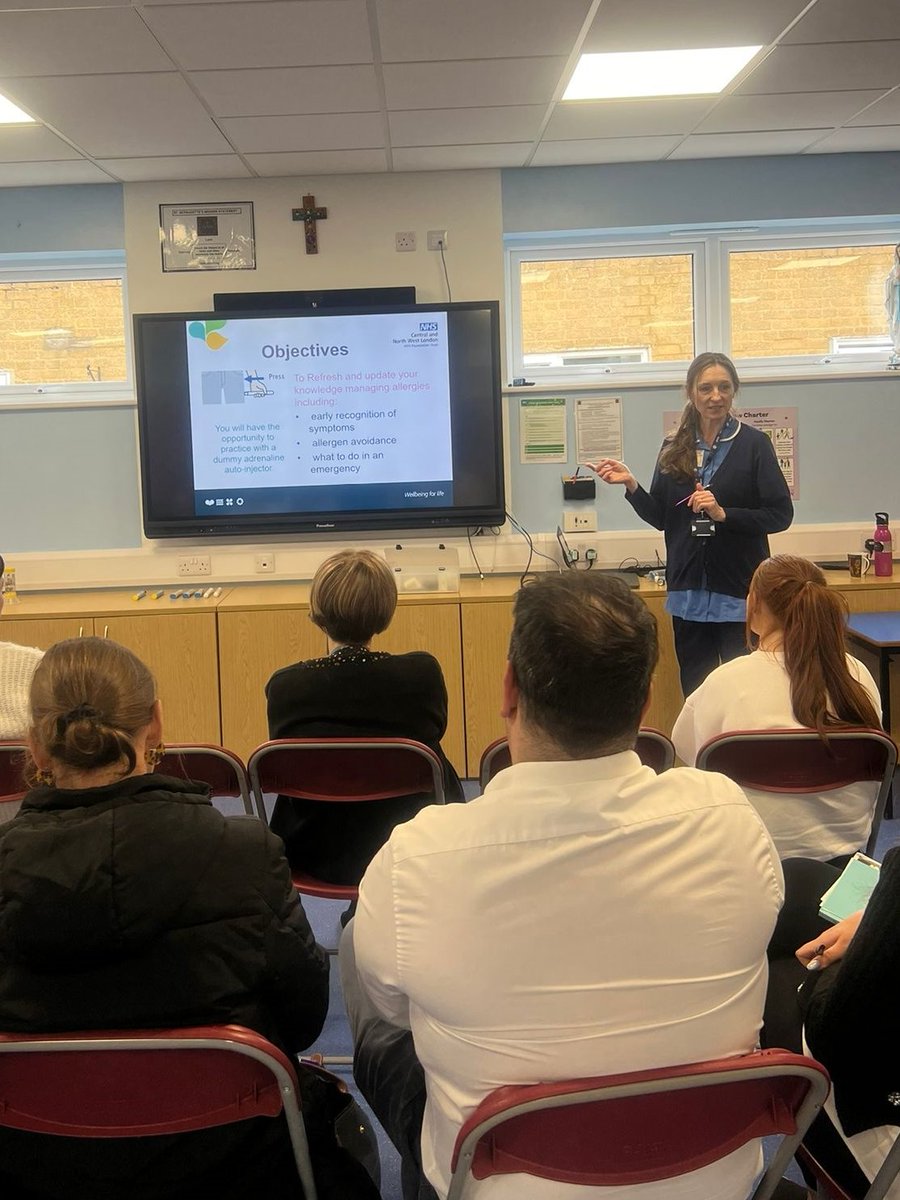 HarrowNursing's tweet photo. Harrow School Nurses delivered #asthma and #anaphylaxis training  @StBernadettes60 this week. We aim to work with all our schools in Harrow to ensure that school staff are confident to manage children with asthma, understanding anaphylaxis and what to do in an emergency. https://t.co/7kaDcU4lDo