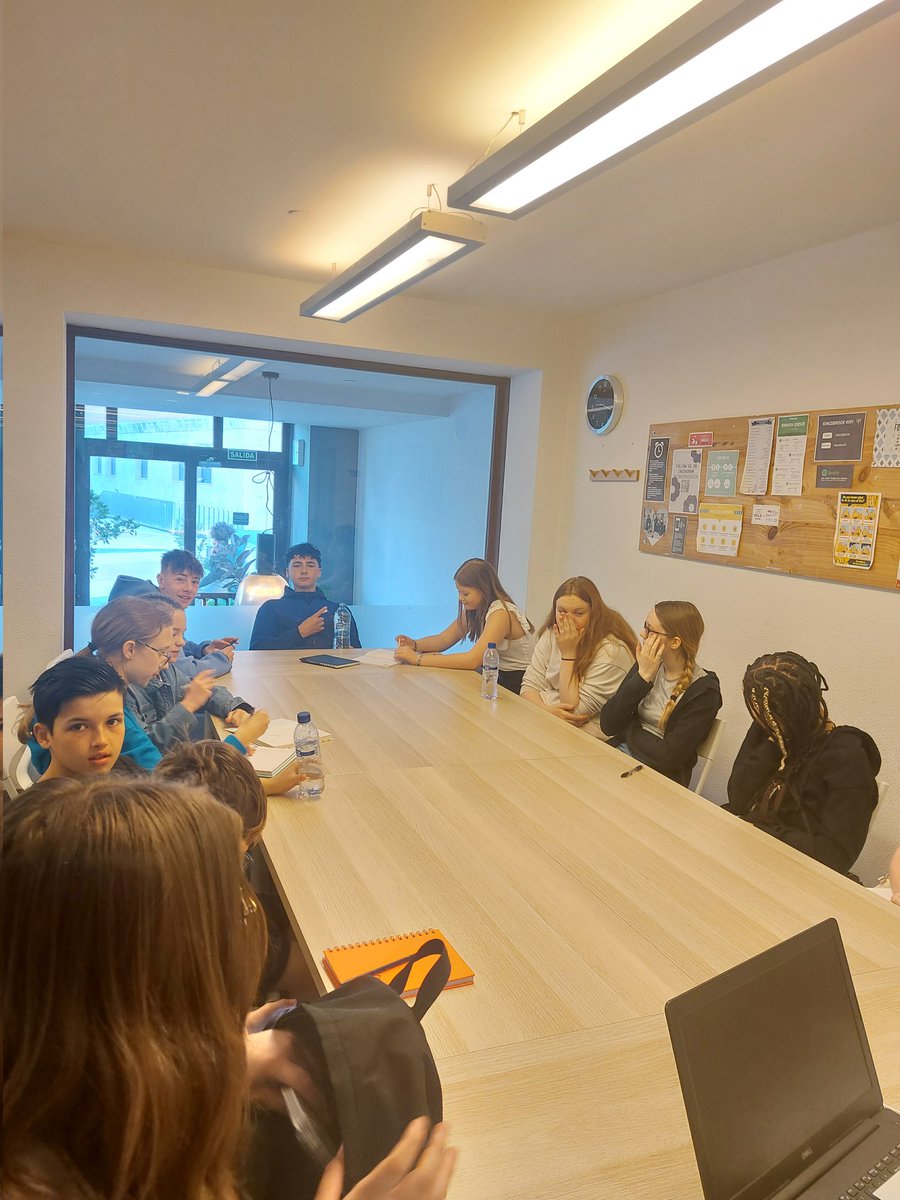 Our students have had enjoyed their Spanish lessons this morning