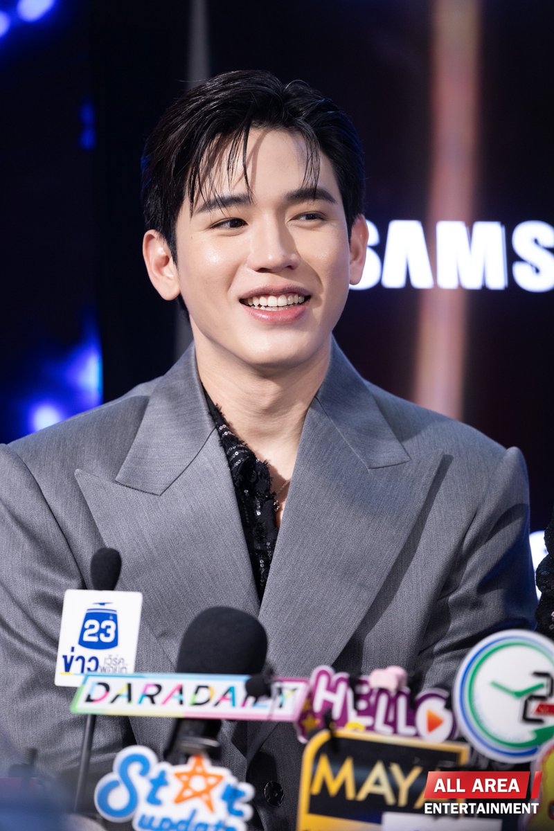 ภาพบรรยากาศการสัมภาษณ์สื่อในงาน “Unbox &amp; Discover 2024” งานเปิดตัวนวัตกรรมสุดล้ำ ‘Sumsung AI TV’ นำความว้าวจาก AI มาอัพเกรดประสบการณ์การรับชมขึ้นไปอีกขั้น

#SamsungAITV
#ANewEraOfSamsungAITV
#SamsungTH 
#SamsungAITVxTayNew
#Tawan_v #Newwiee
#เตนิว