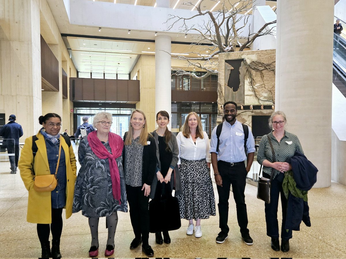 EgleDagilyte's tweet photo. Here are some pictures of (part of) our much bigger project team who participated in the @MobCommAssets conference and spoke on Panel3: @MGreenfields @SueLukes @runalazzarino @ChantalRadley3 @MarquesJHardin
@elenavacchelli @eelga @GyrosOrg @BarnetCitizens
#UMigNet https://t.co/4IarCwioq2