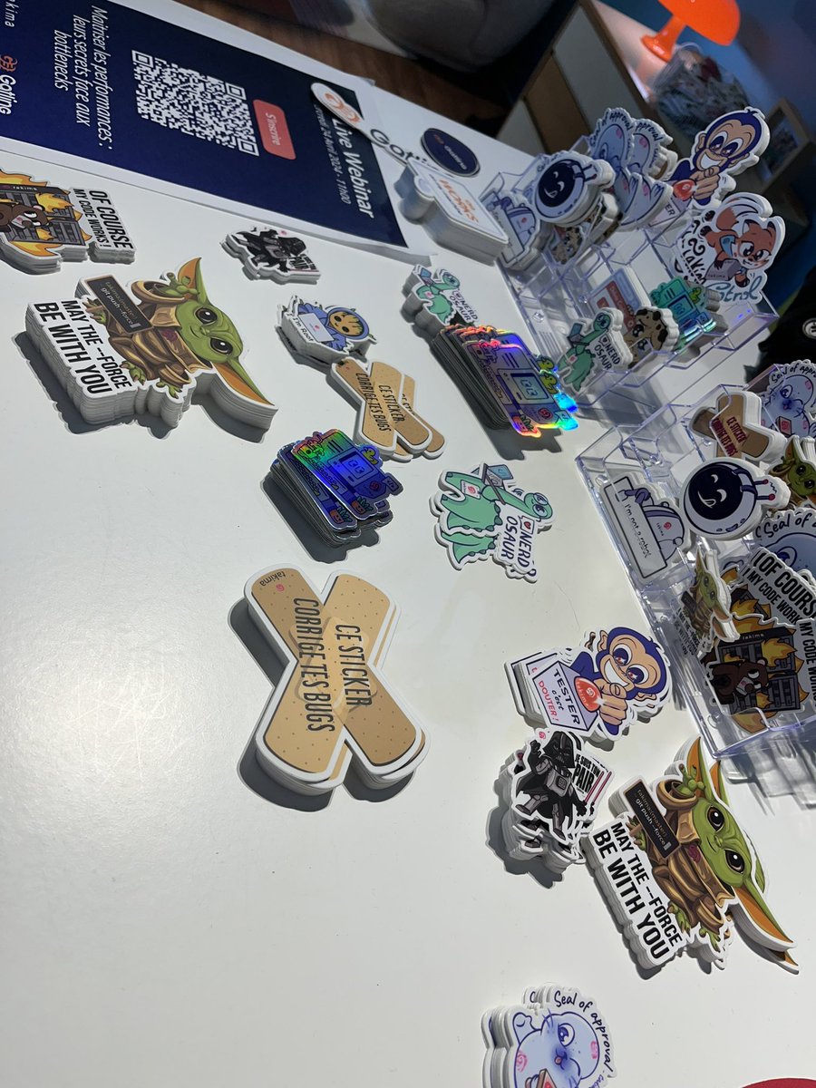<a href="/takimafr/">takima</a> belle découverte pour moi au <a href="/DevoxxFR/">DevoxxFR</a> , les plus beaux stickers 👌#Devoxxfr