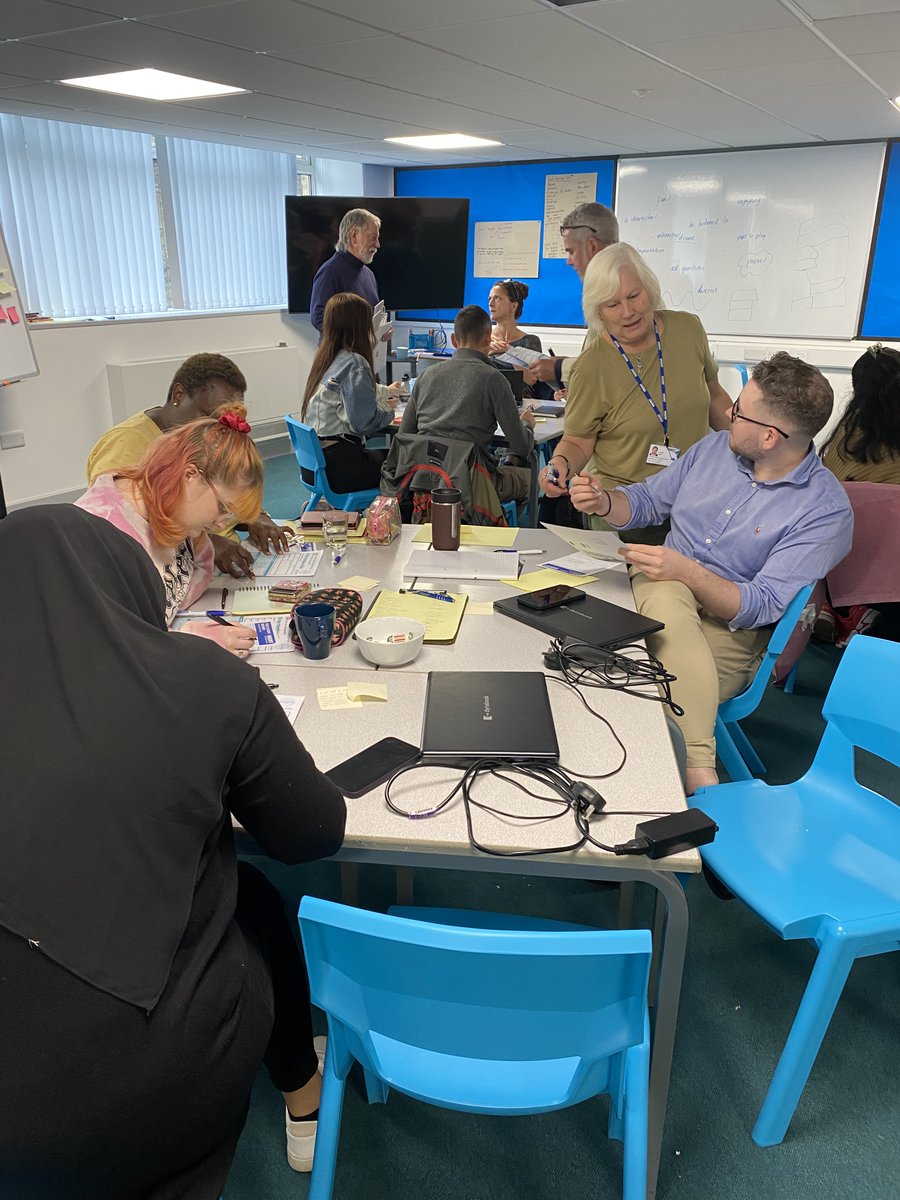 TEAMWORKSSCITT's tweet image. Thinking of training to teach? We still have places available for a September 2024 start 🧑‍🏫

Check out our Padlet for more info bit.ly/TeamworksPadlet or email us for a chat!

#PrimaryTeaching #SecondaryTeaching #Teaching #TeacherTraining #SCITT #ITT #GetIntoTeaching