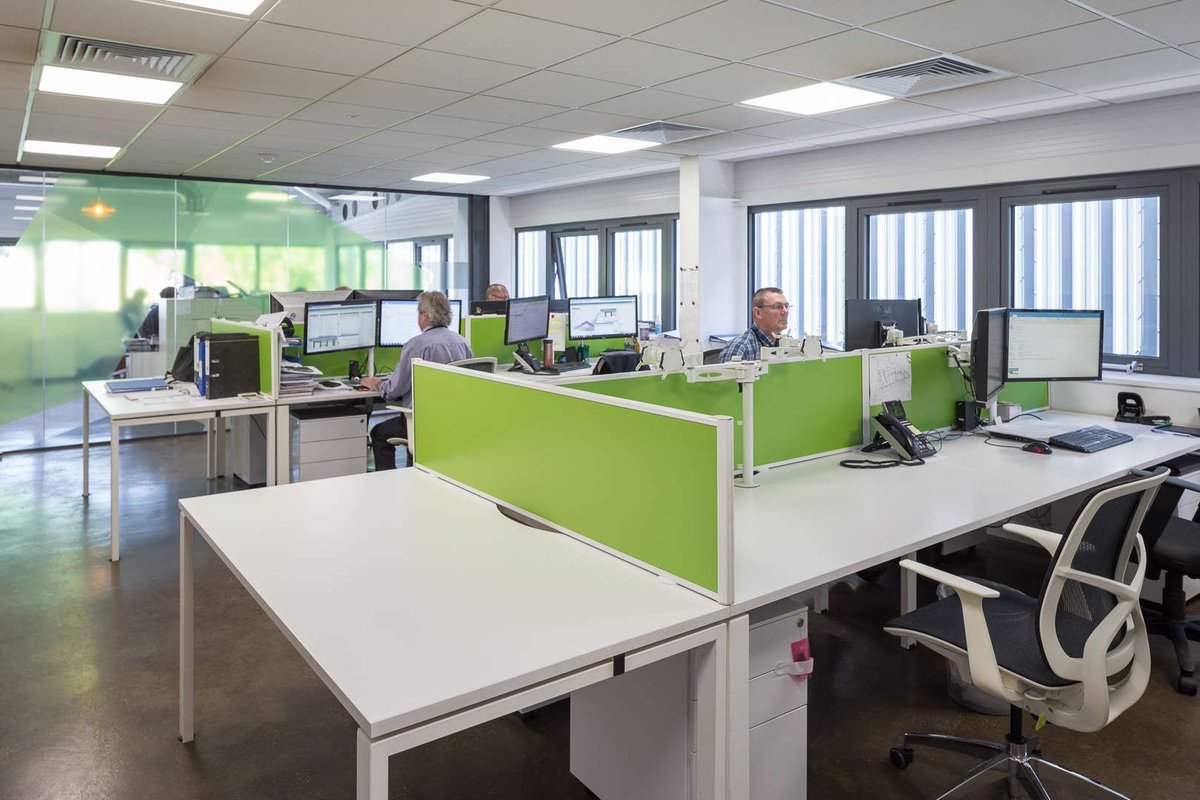 dsp_interiors's tweet photo. Looking for flexible #officepartitions? 

@dsp_interiors has got you covered!

Our office partitions can be easily modified and #reconfigured in the future with minimal effort. 

We also create #bespokeconfigurations and finishes tailored to you!

Visit:
https://t.co/UogRvpL2hm https://t.co/YlnJPjWfiz