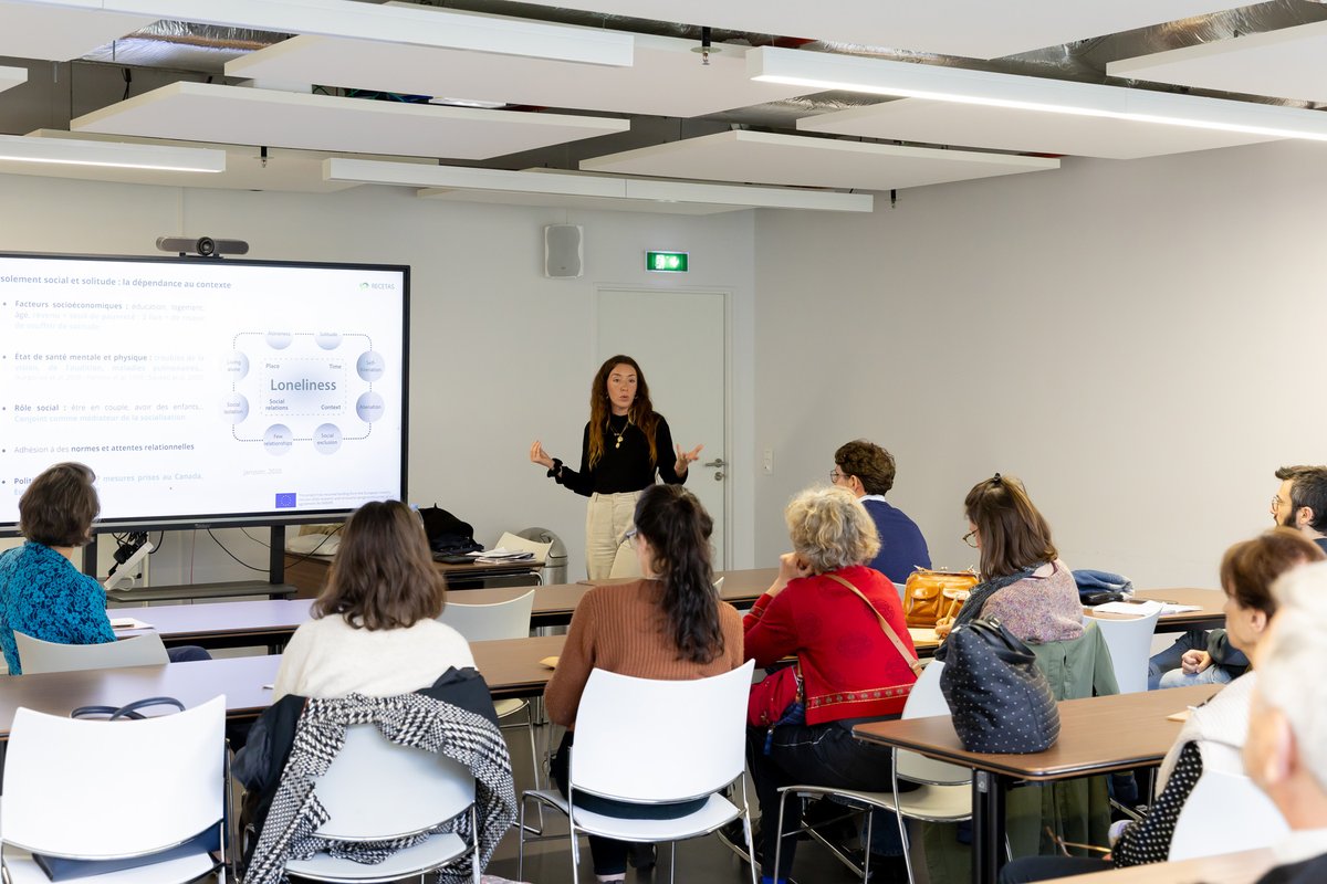 Clariane tweet media