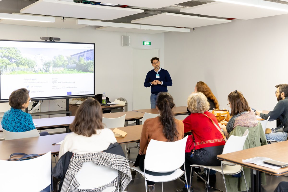 Clariane tweet media