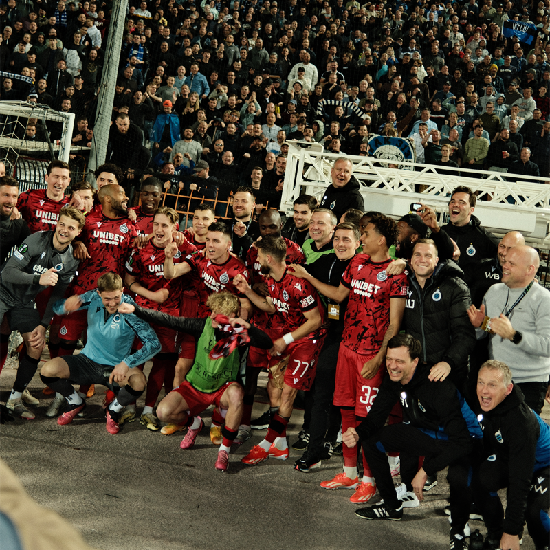 ClubBrugge's tweet photo. 🎶 We blijven overal volgen.
Over land en over zee.
Omdat we van je houden.
Oh, Forza FCB!
Je bent m'n grote liefde.
Je bent m'n nummer één.
En niemand kan dit stoppen.
𝐕𝐨𝐨𝐫 𝐚𝐥𝐭𝐢𝐣𝐝 𝐅𝐂𝐁𝐁𝐁𝐁𝐁!" 🎶

#UECL #PAOKCLU